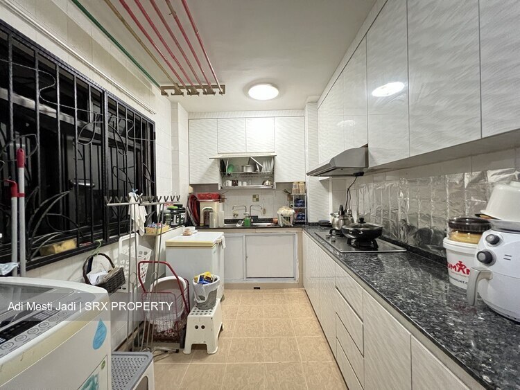 Blk 271C Jurong West Street 24 (Jurong West), HDB 5 Rooms #361080701